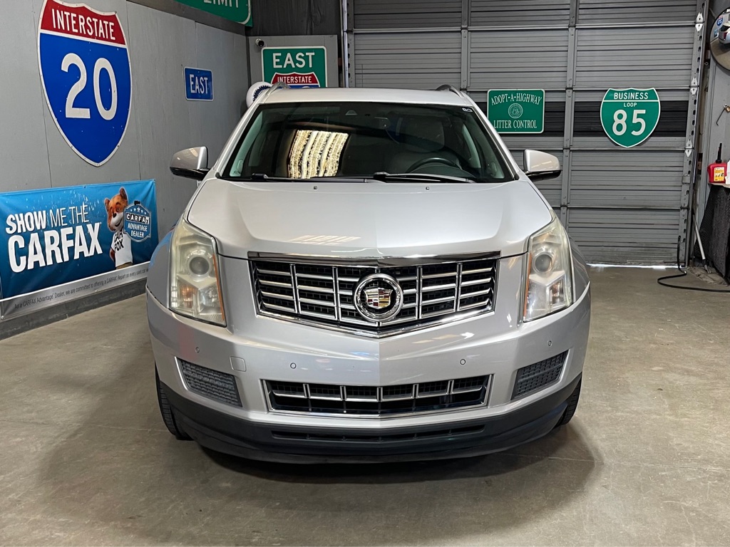 Photo 2 of this CADILLAC SRX