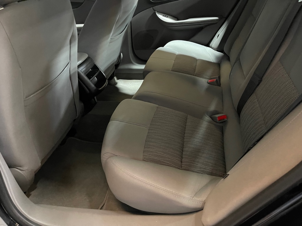 Photo 18 of this CHEVROLET IMPALA