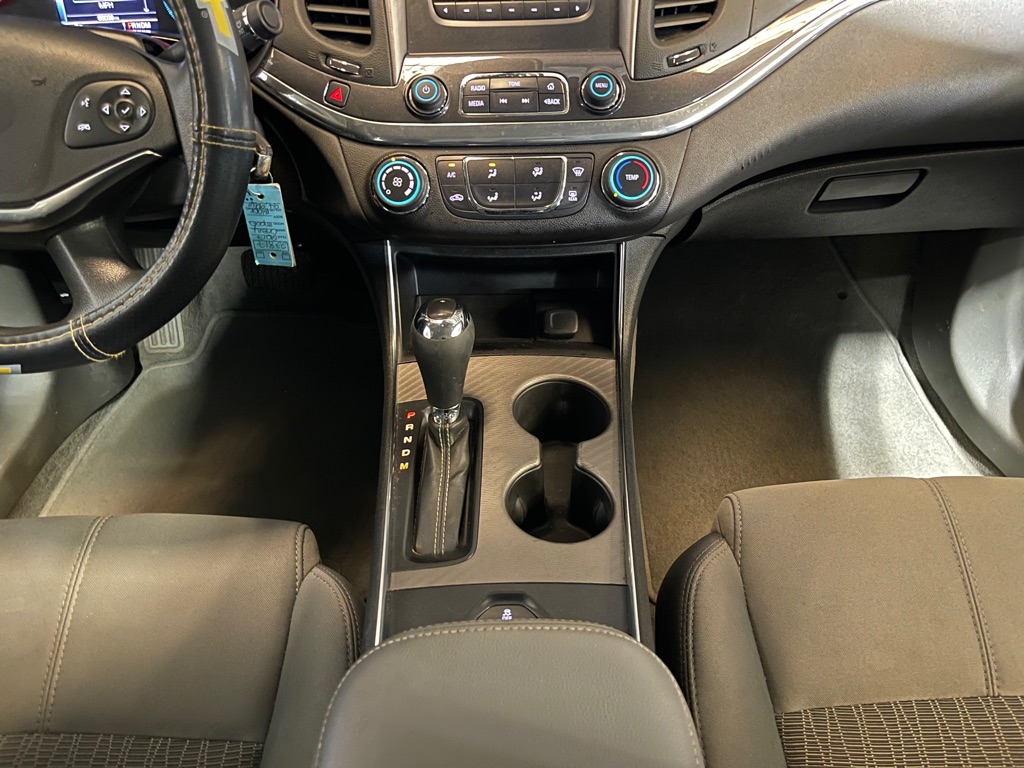 Photo 14 of this CHEVROLET IMPALA
