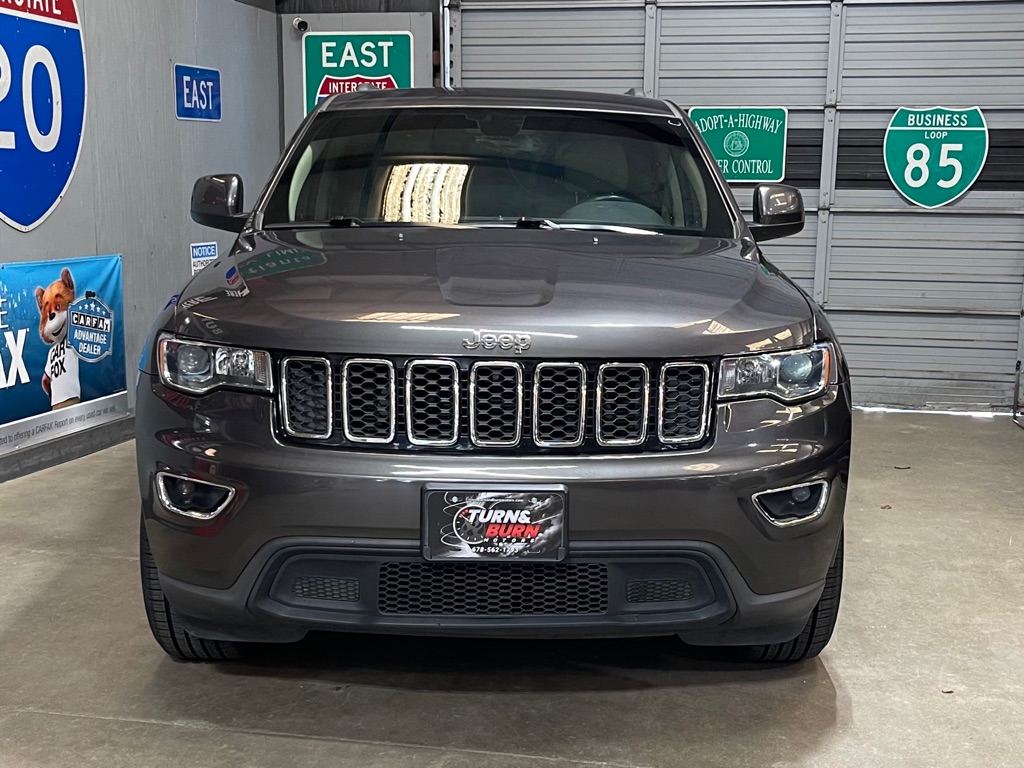 Photo 2 of this JEEP GRAND CHEROKEE