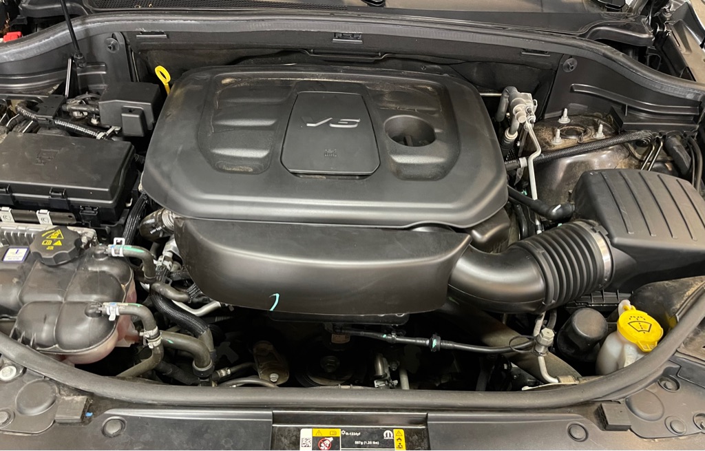 Photo 8 of this JEEP GRAND CHEROKEE