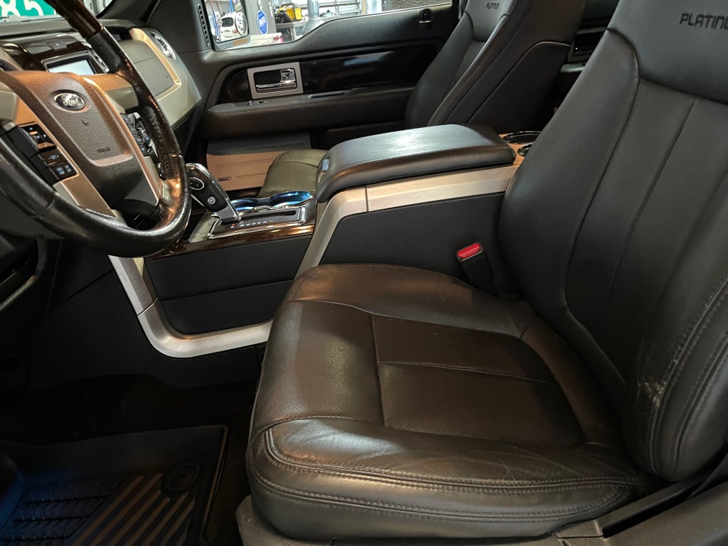 Photo 10 of this FORD F-150