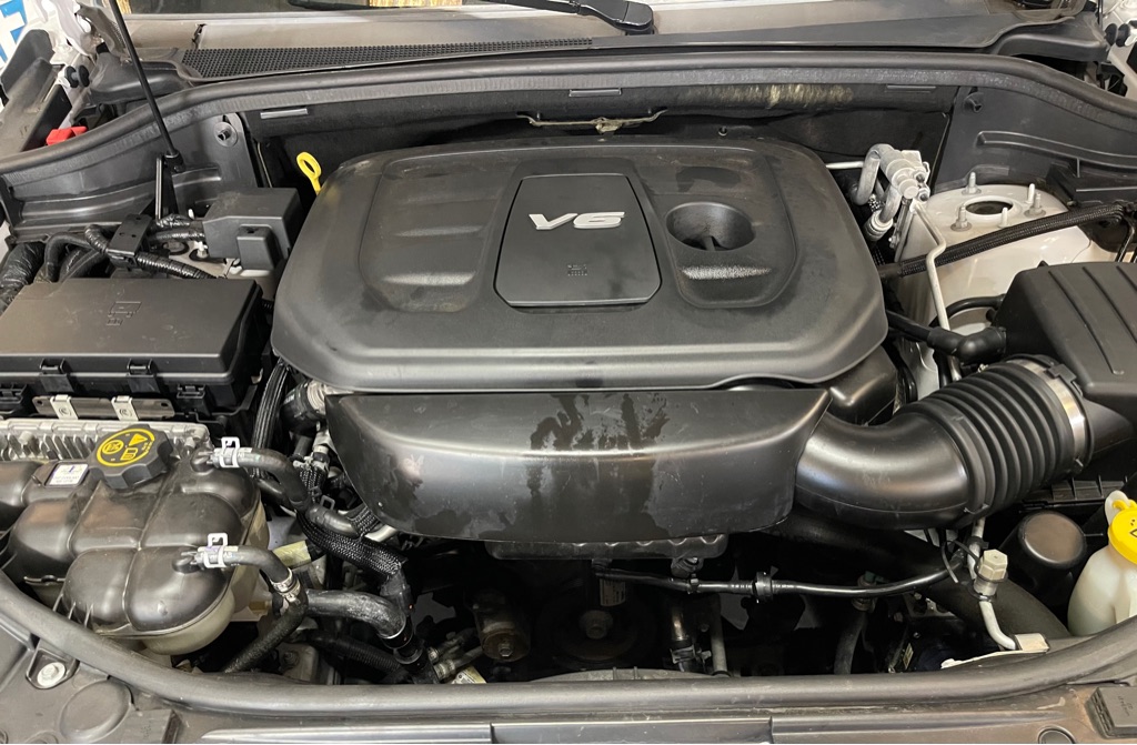 Photo 8 of this JEEP GRAND CHEROKEE