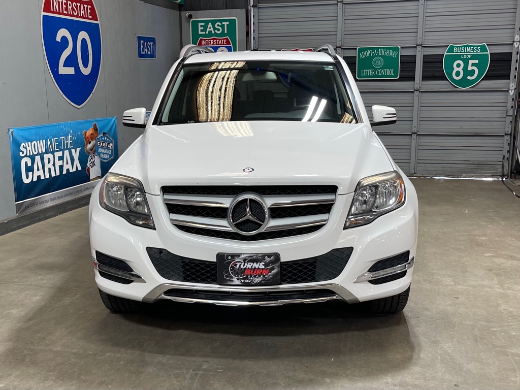 Photo 2 of this MERCEDES-BENZ GLK