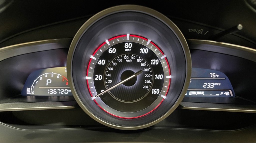 Photo 11 of this MAZDA MAZDA3