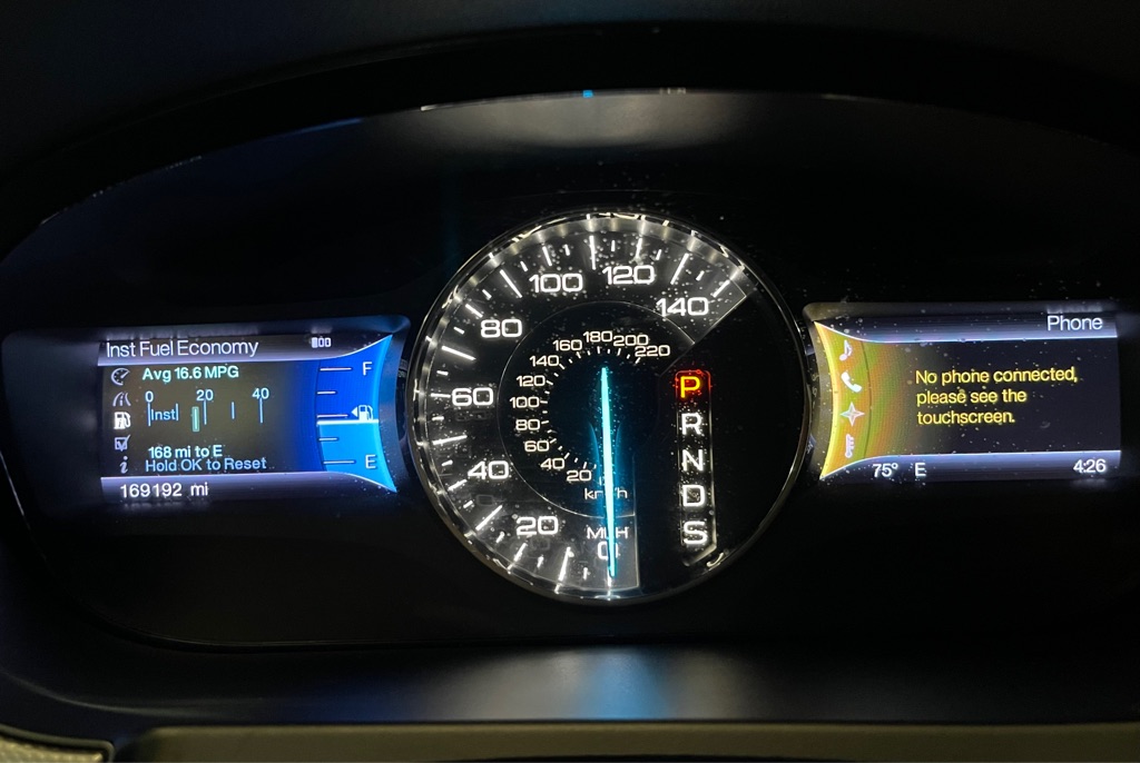 Photo 11 of this FORD EDGE