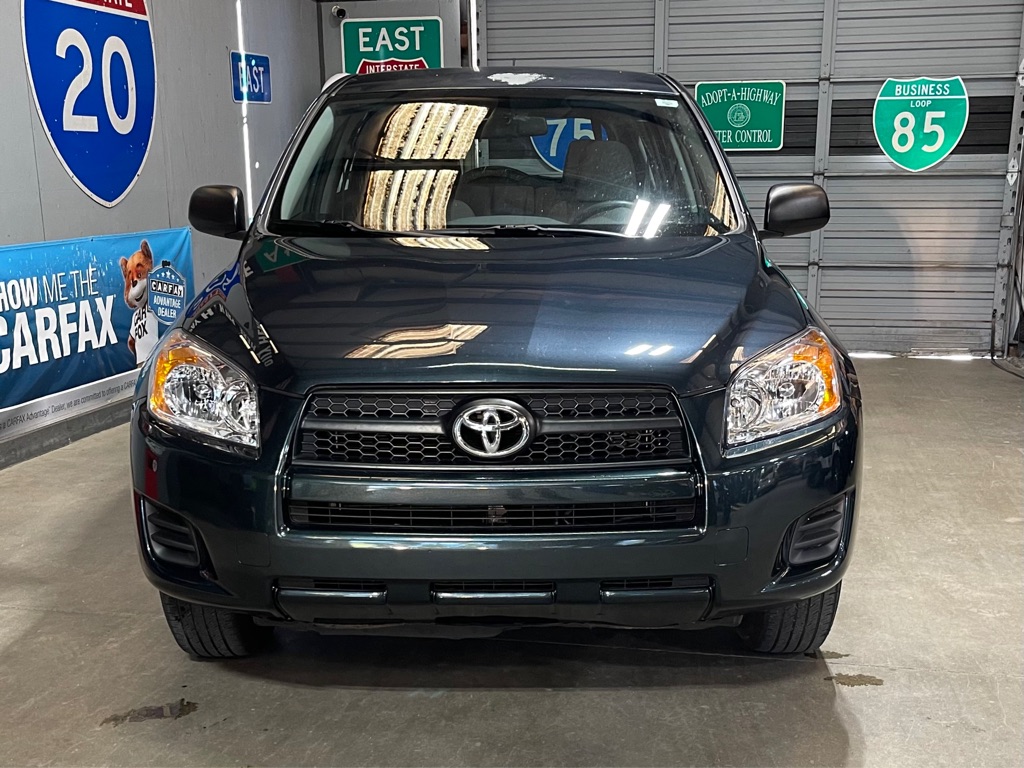 Photo 2 of this TOYOTA RAV4