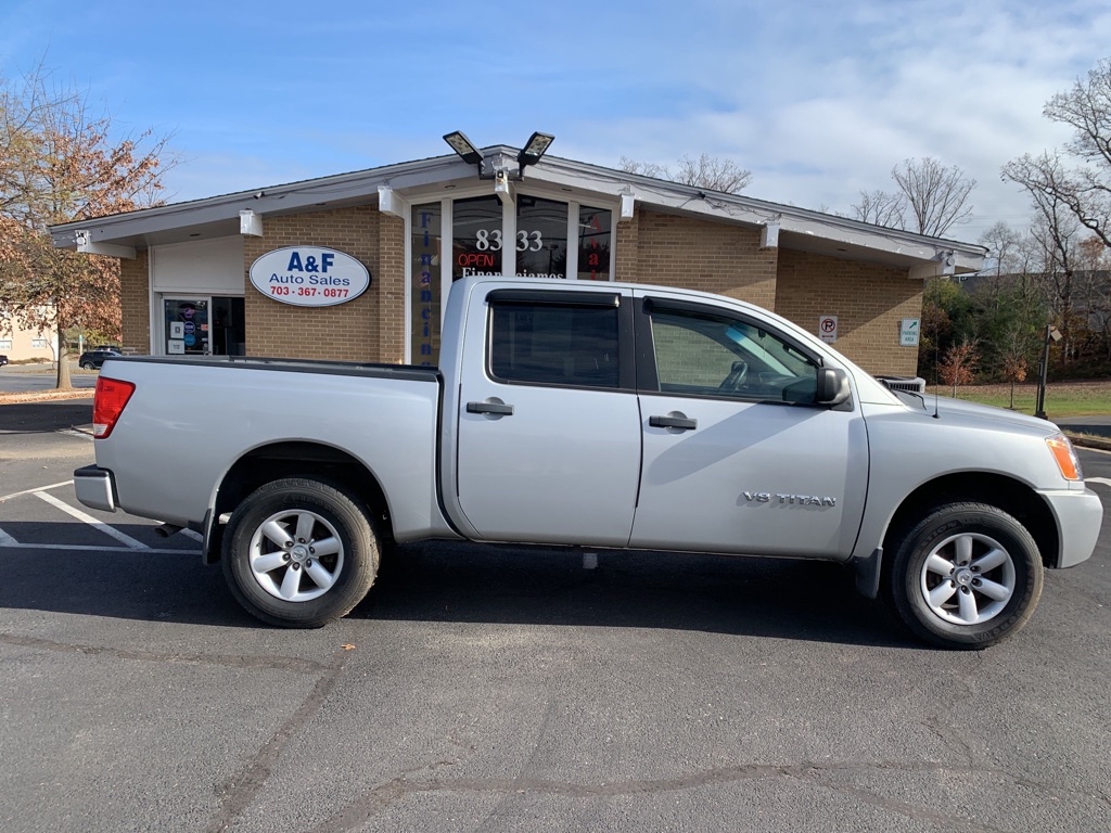 Photo 8 of this NISSAN TITAN
