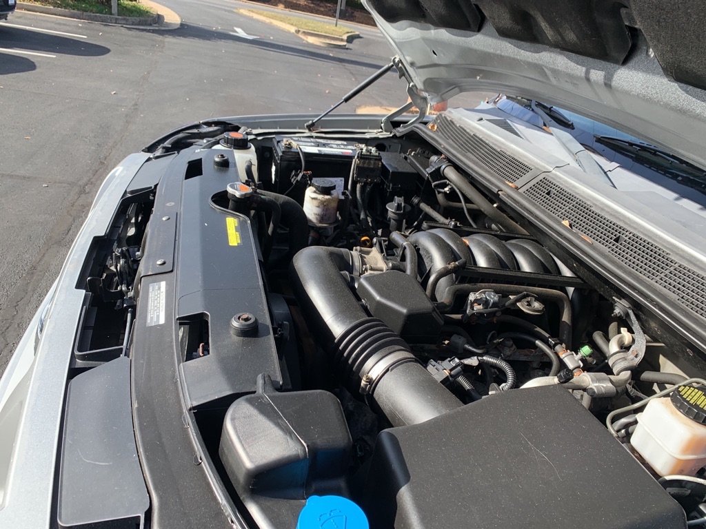 Photo 17 of this NISSAN TITAN