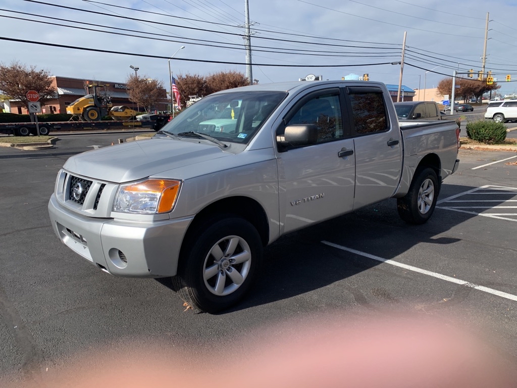 Photo 3 of this NISSAN TITAN