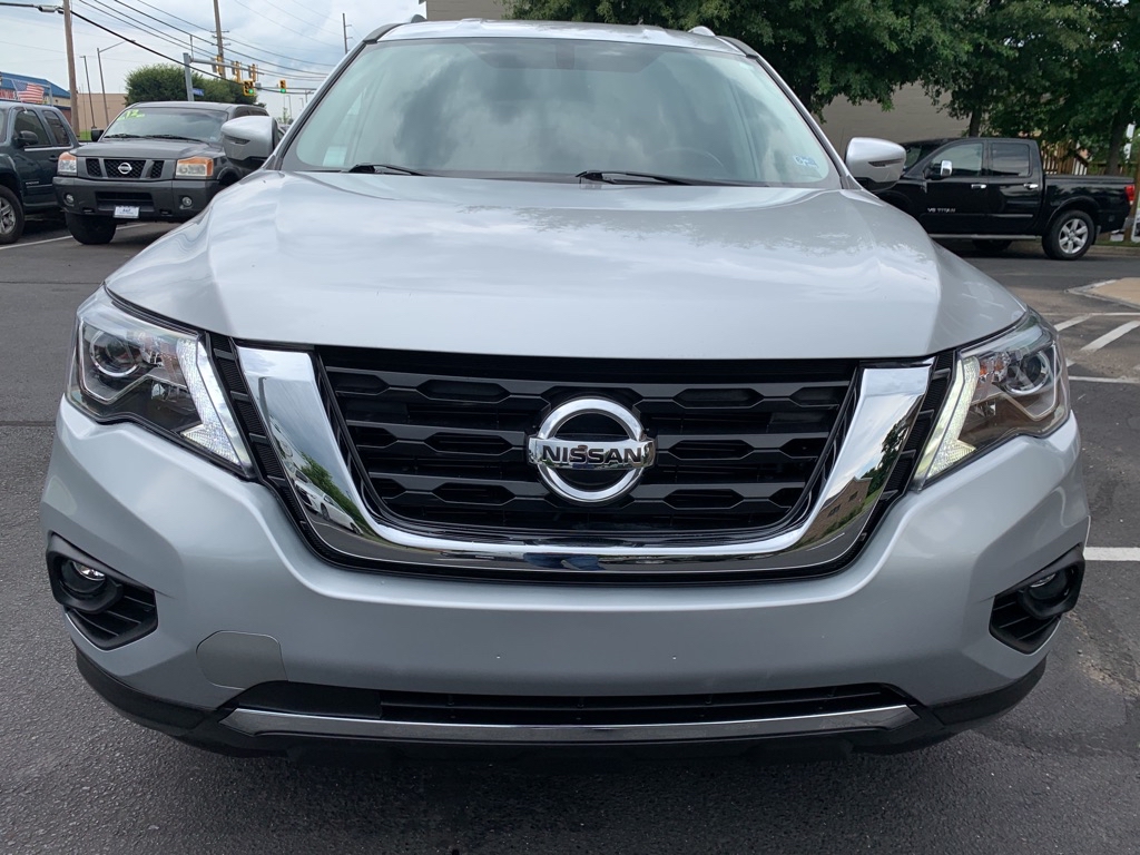 Photo 21 of this NISSAN PATHFINDER