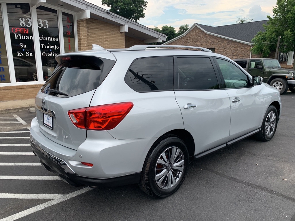 Photo 8 of this NISSAN PATHFINDER