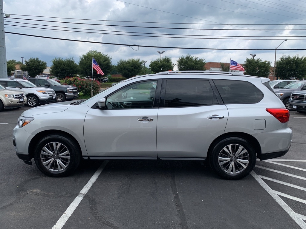 Photo 4 of this NISSAN PATHFINDER