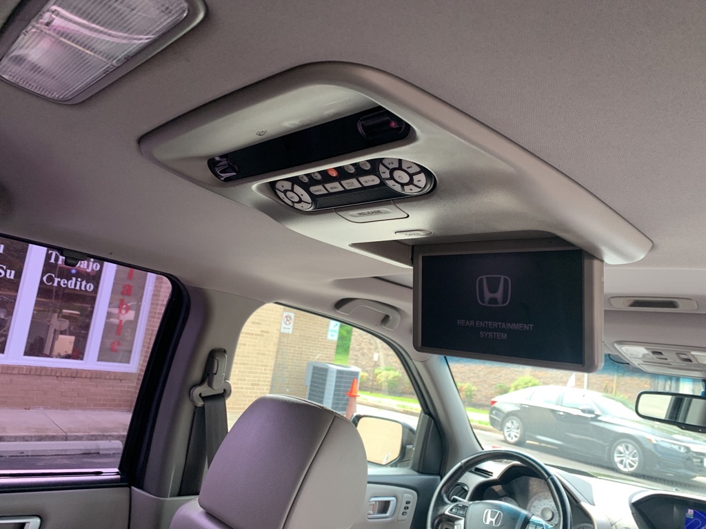 Photo 15 of this HONDA PILOT