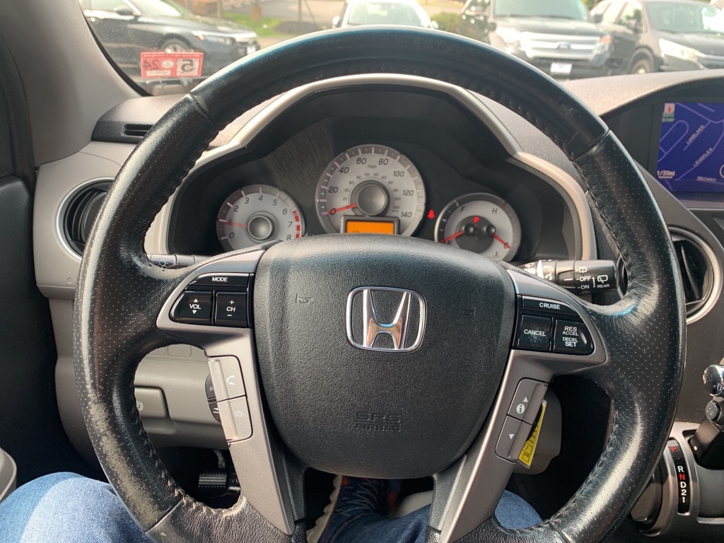 Photo 20 of this HONDA PILOT