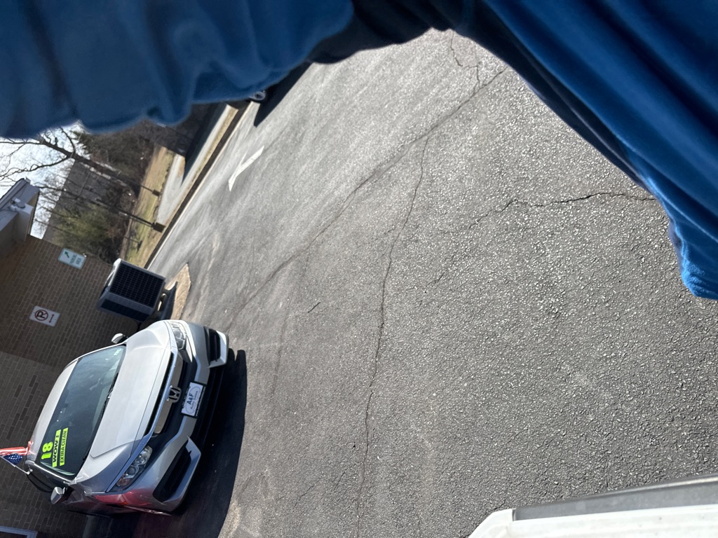 Photo 21 of this FORD TRANSIT