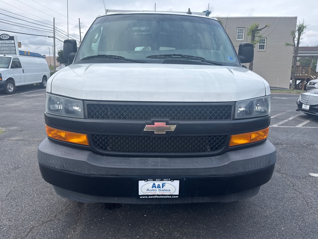 Photo 22 of this CHEVROLET EXPRESS G2500