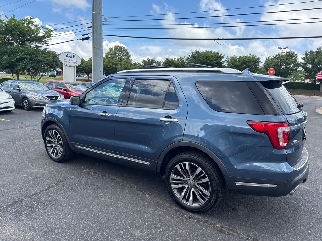 Photo 5 of this FORD EXPLORER
