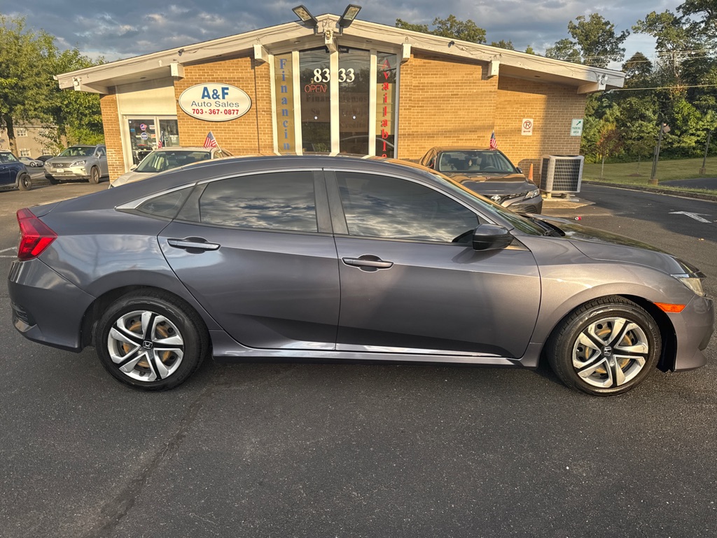 Photo 8 of this HONDA CIVIC