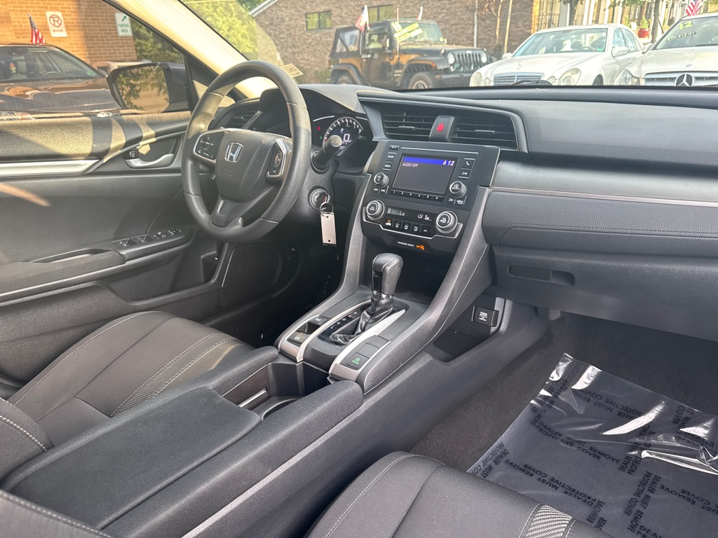 Photo 11 of this HONDA CIVIC