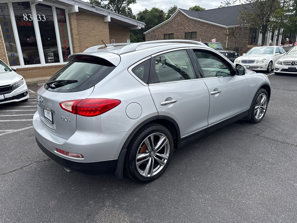 Photo 7 of this INFINITI EX35