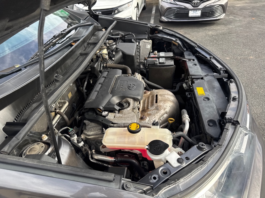 Photo 23 of this TOYOTA RAV4