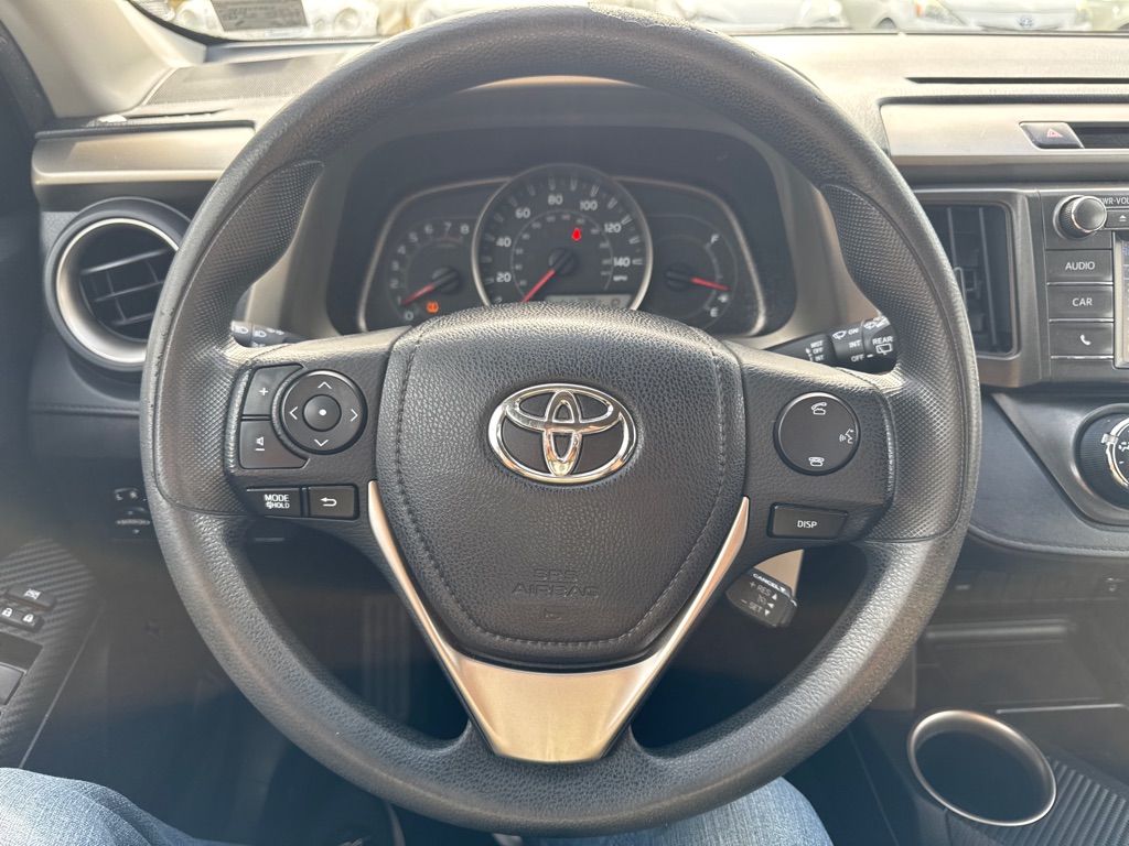 Photo 17 of this TOYOTA RAV4