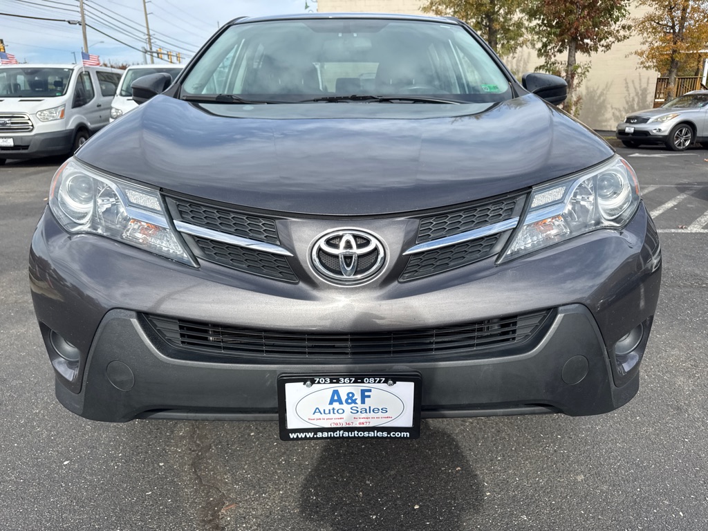 Photo 24 of this TOYOTA RAV4