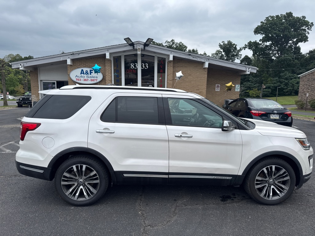 Photo 8 of this FORD EXPLORER