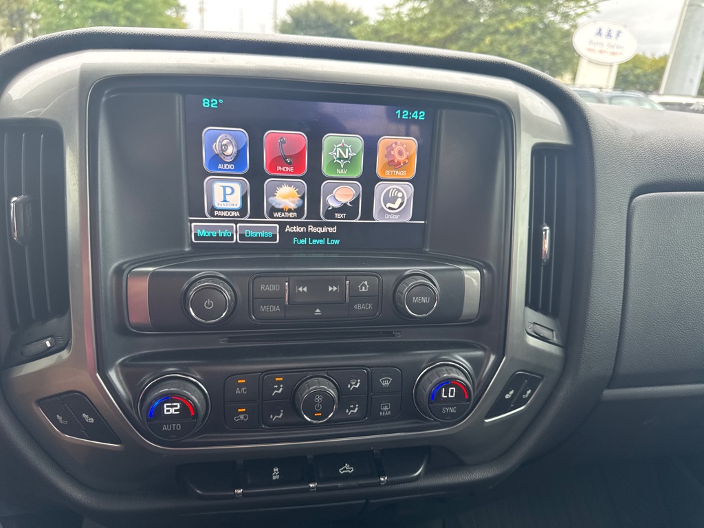 Photo 17 of this CHEVROLET SILVERADO 1500