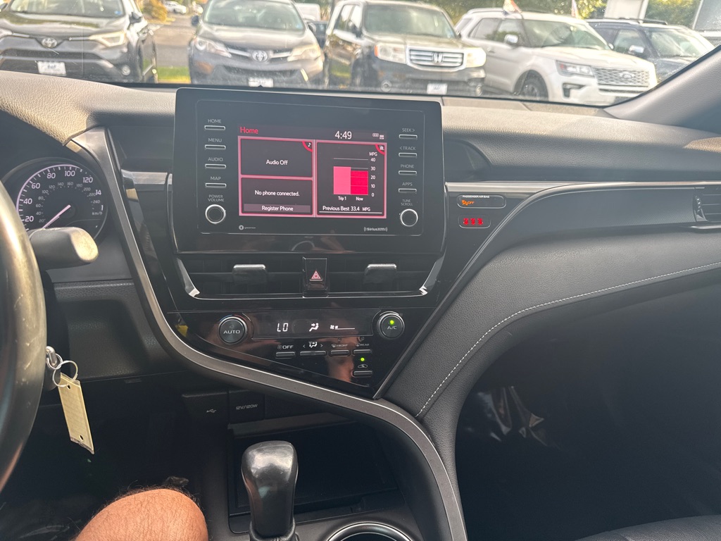 Photo 16 of this TOYOTA CAMRY