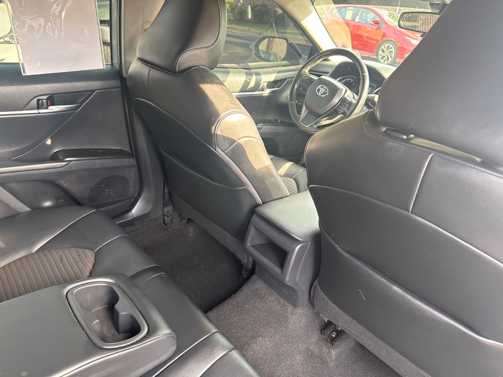 Photo 10 of this TOYOTA CAMRY