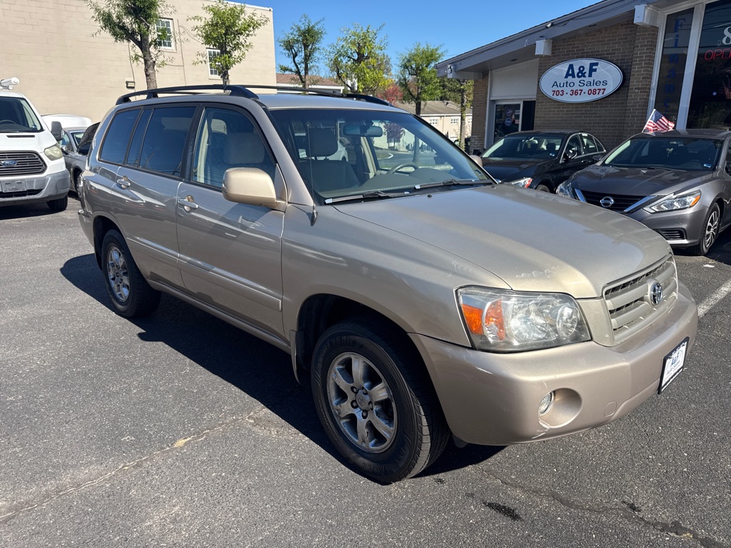 2004 TOYOTA HIGHLANDER