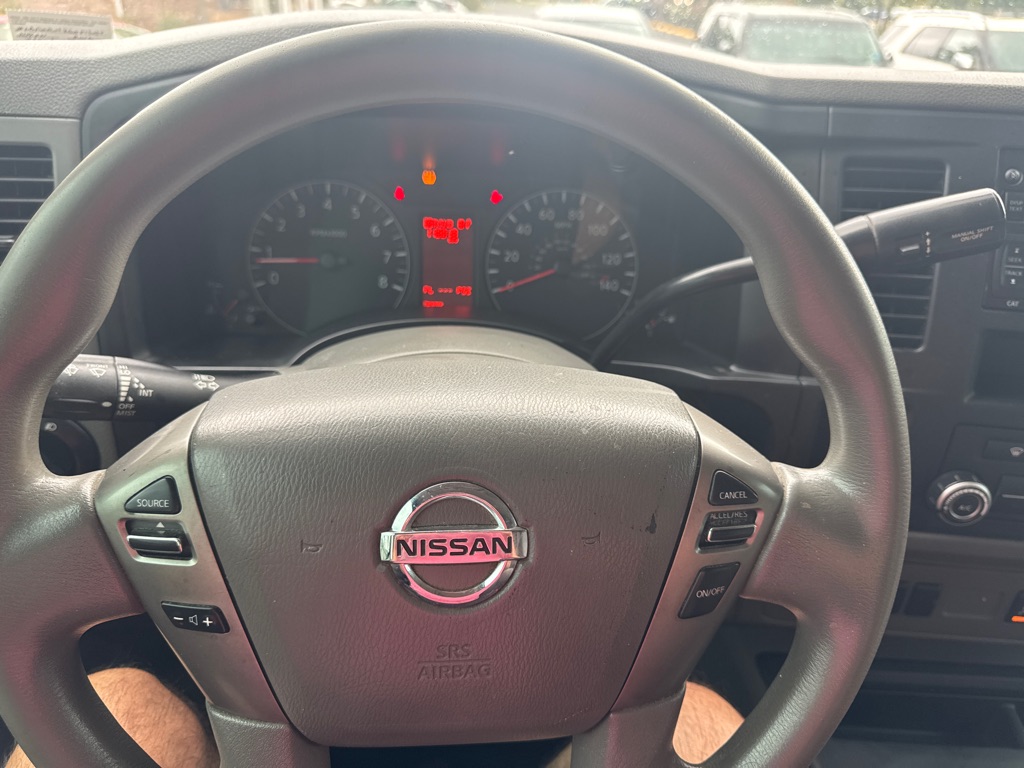 Photo 11 of this NISSAN NV 1500