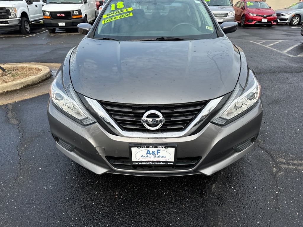 Photo 2 of this NISSAN ALTIMA