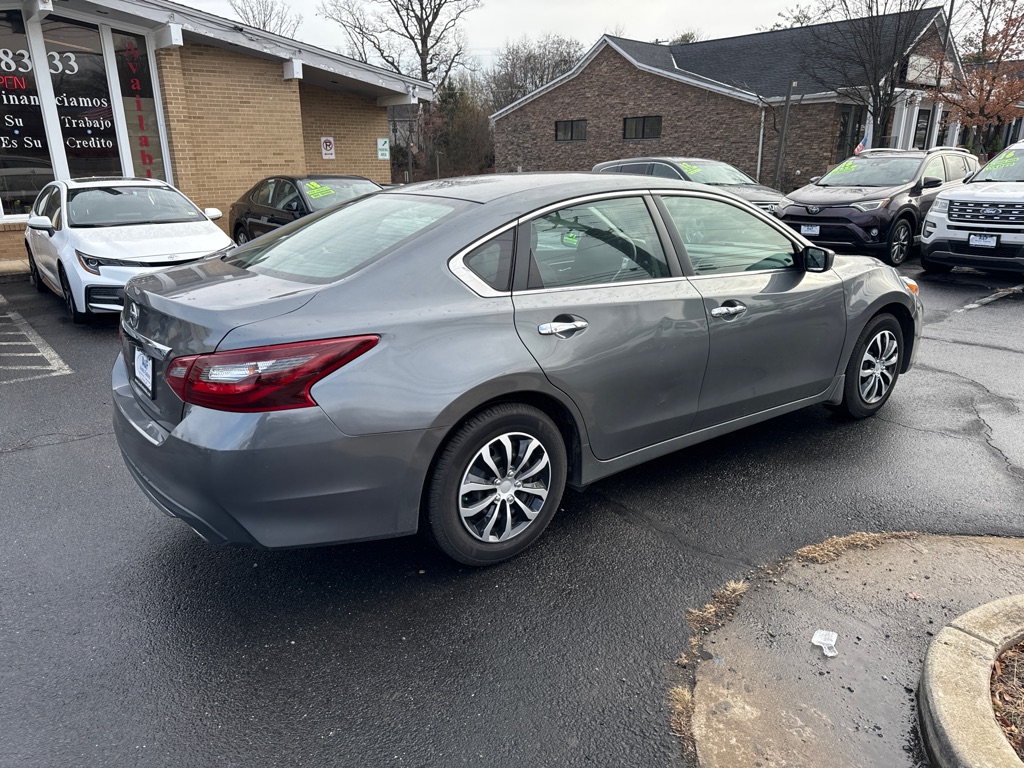 Photo 7 of this NISSAN ALTIMA