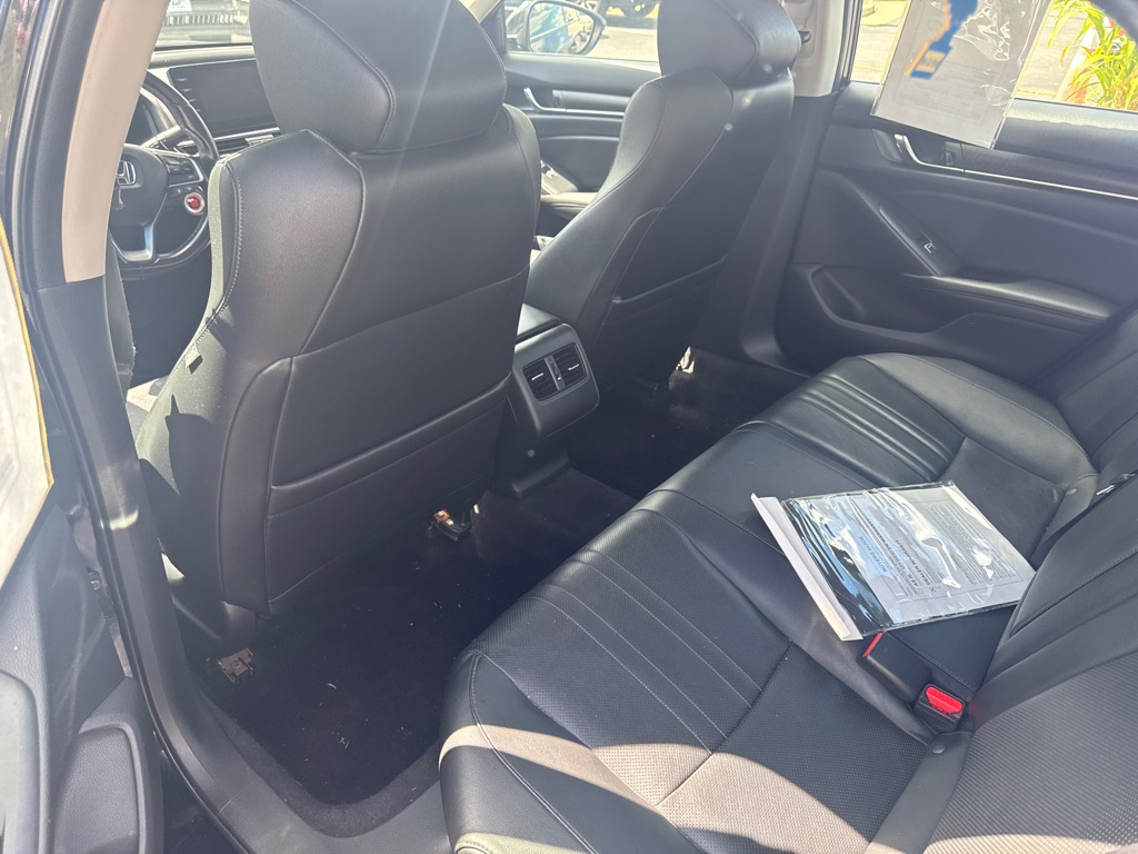 Photo 11 of this HONDA ACCORD