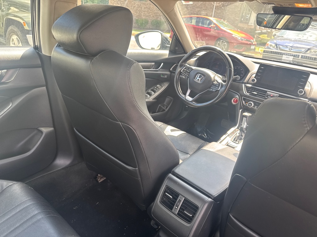 Photo 9 of this HONDA ACCORD