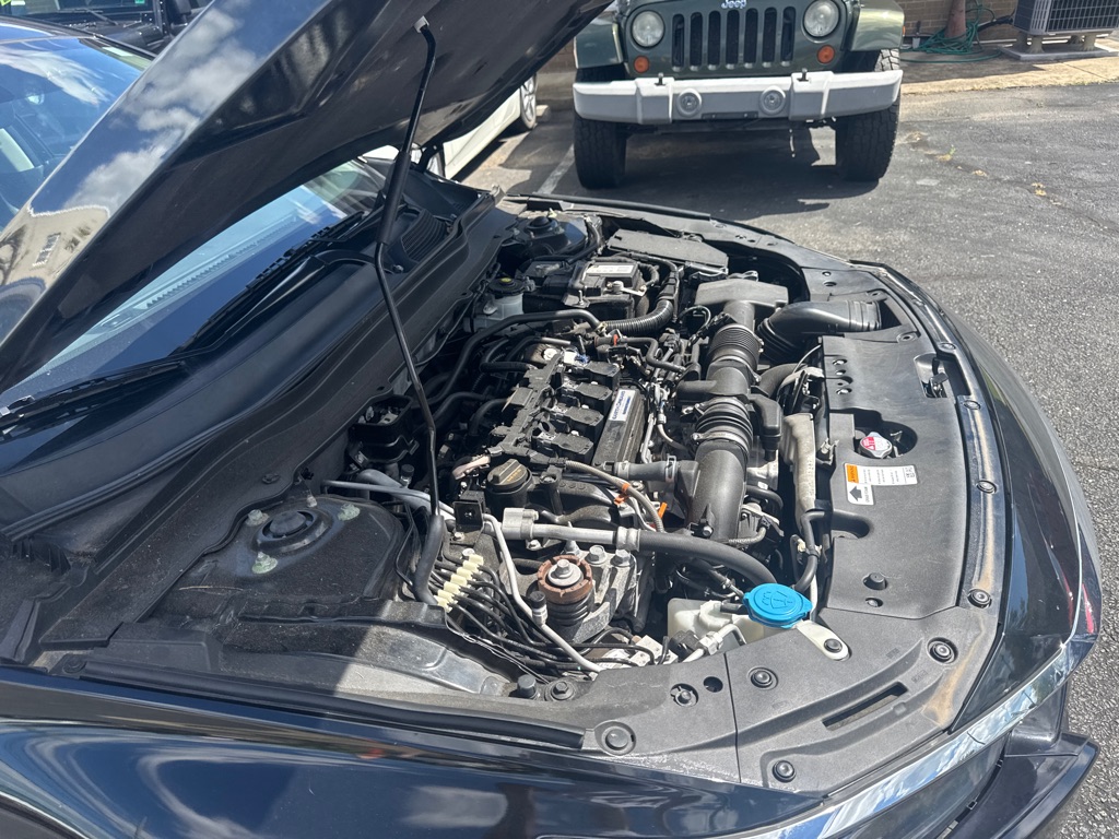 Photo 18 of this HONDA ACCORD