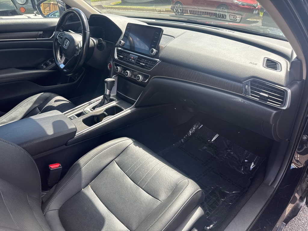 Photo 7 of this HONDA ACCORD