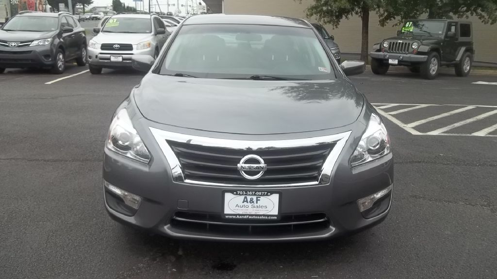 Photo 2 of this NISSAN ALTIMA