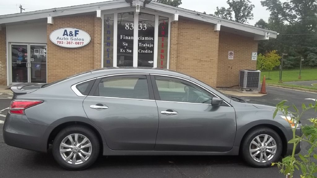 Photo 8 of this NISSAN ALTIMA