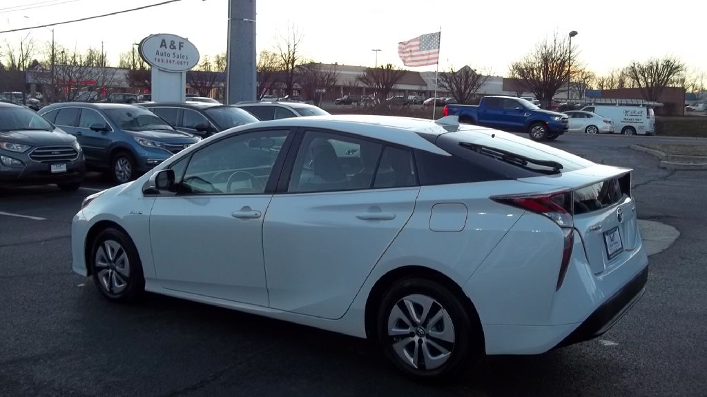 Photo 5 of this TOYOTA PRIUS