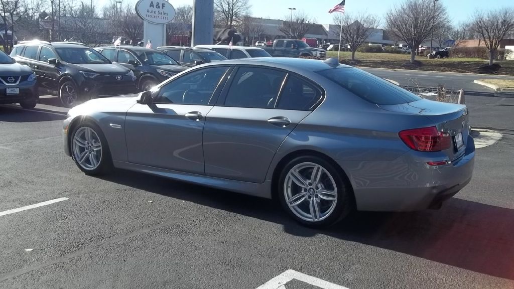 Photo 5 of this BMW 535