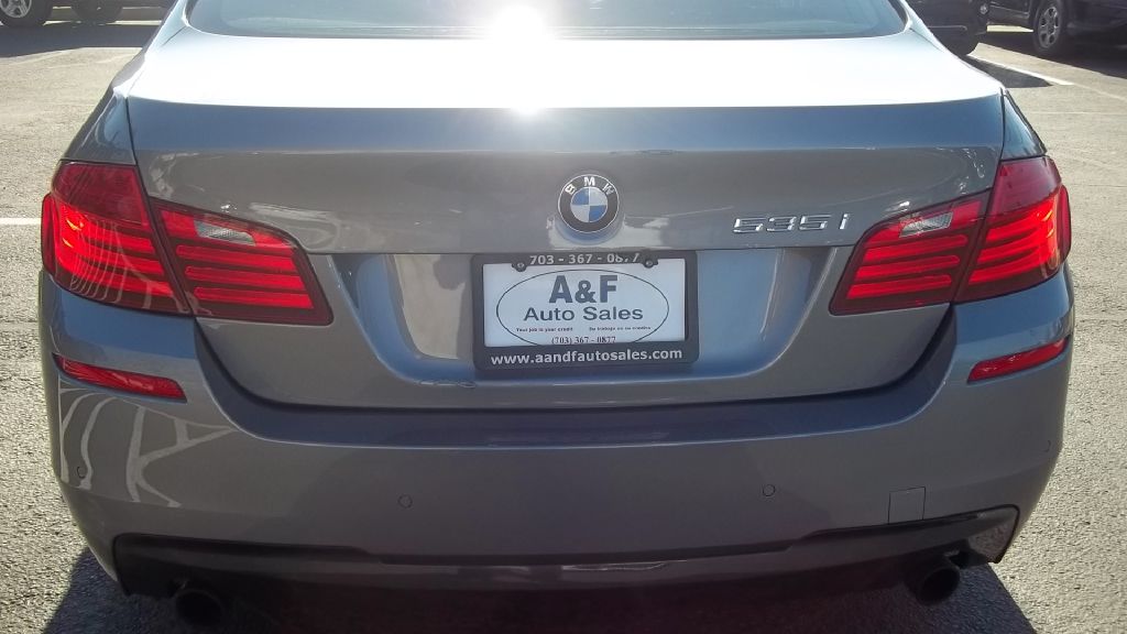 Photo 8 of this BMW 535
