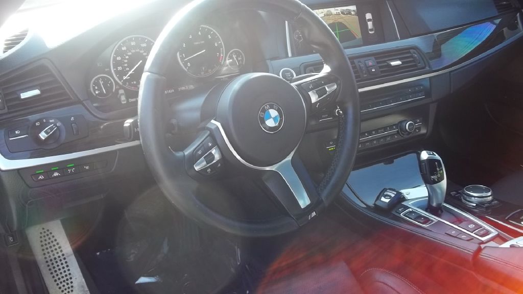 Photo 14 of this BMW 535