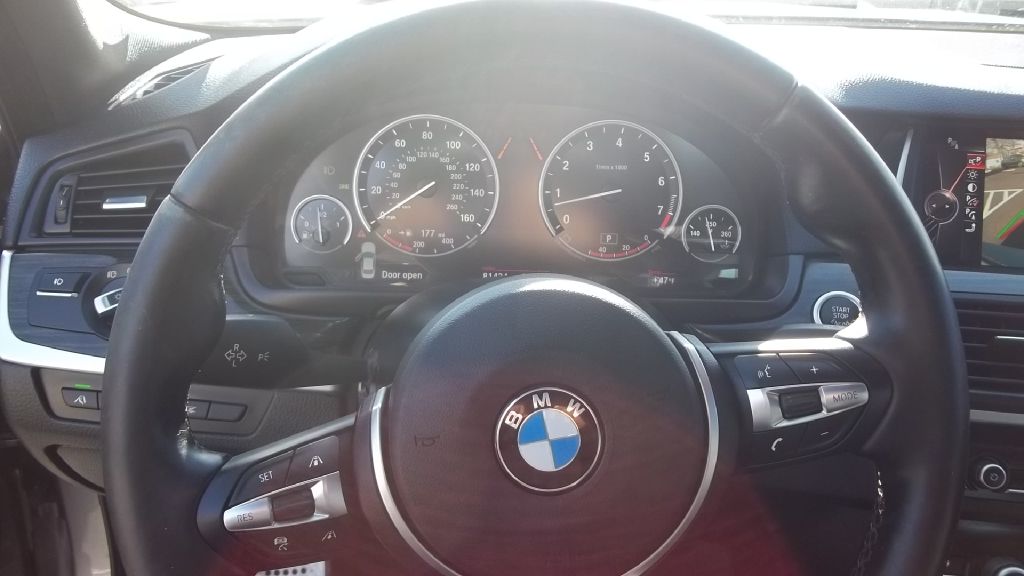 Photo 16 of this BMW 535