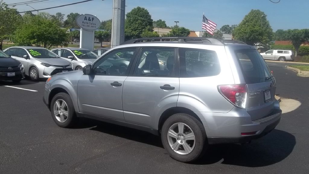 Photo 5 of this SUBARU FORESTER
