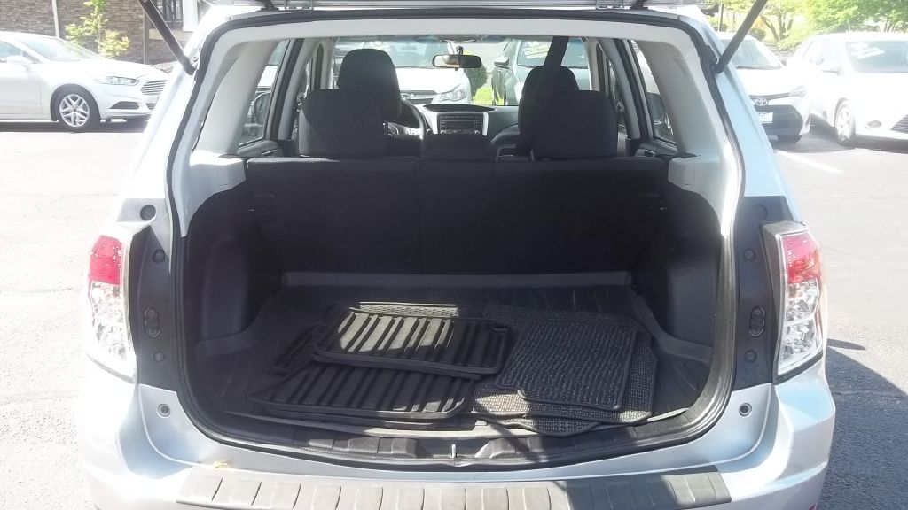 Photo 10 of this SUBARU FORESTER