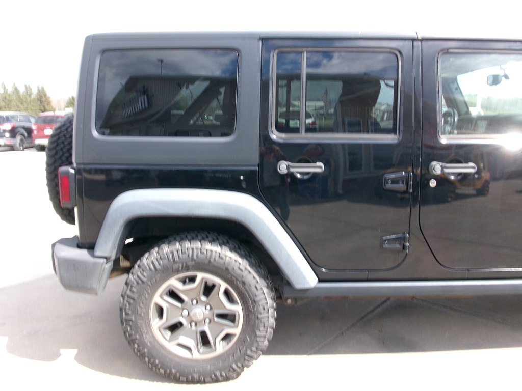 Photo 8 of this JEEP WRANGLER UNLIMI